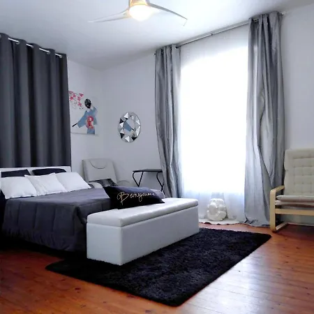 Chic And Cheap ! Les Meilleurs Suites Designs Aux Meilleurs Prix Montfaucon-Montigne